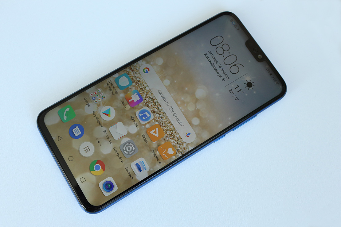 Обзор смартфона HONOR 8Х: отличный экран, заметный дизайн и приличная автономность 