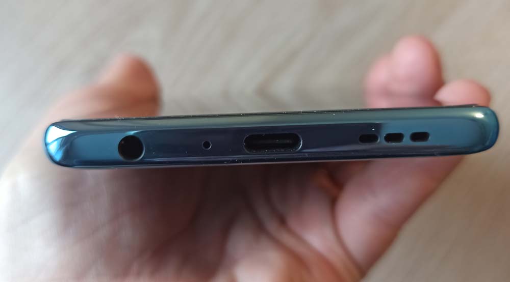 Обзор OPPO Reno 4 Pro: за 10 минут можно зарядить смартфон на 40% Обзор OPPO Reno 4 Pro: за 10 минут можно зарядить смартфон на 40%