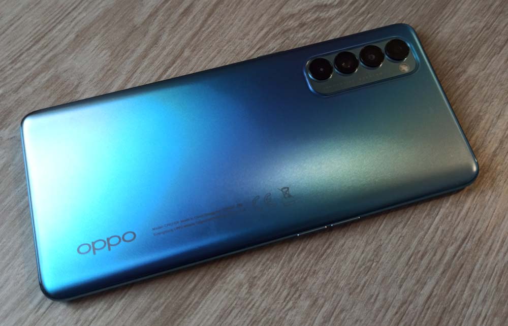 Обзор OPPO Reno 4 Pro: за 10 минут можно зарядить смартфон на 40% Обзор OPPO Reno 4 Pro: за 10 минут можно зарядить смартфон на 40%