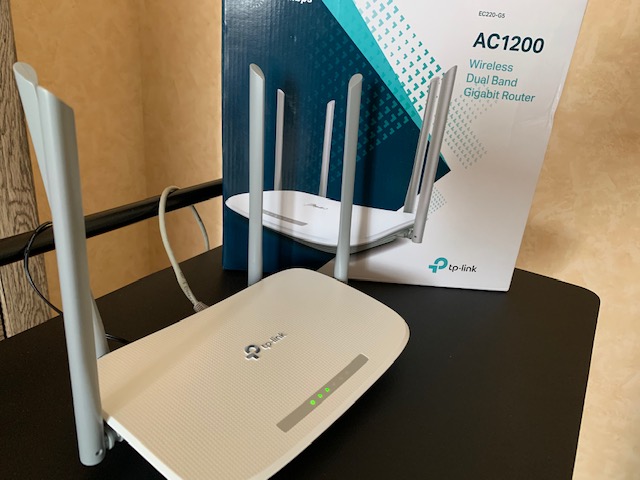 Обзор гигабитного роутера TP-Link EC220-G5 с возможностью удаленного управления Обзор гигабитного роутера TP-Link EC220-G5 с возможностью удаленного управления