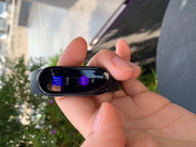 Обзор фитнес-браслета Mi Smart Band 6: полноэкранный AMOLED-дисплей и 130 новых циферблатов Обзор фитнес-браслета Mi Smart Band 6: полноэкранный AMOLED-дисплей и 130 новых циферблатов