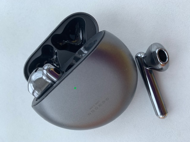 Обзор наушников Huawei FreeBuds 4: комфорт высокого класса Обзор наушников Huawei FreeBuds 4: комфорт высокого класса