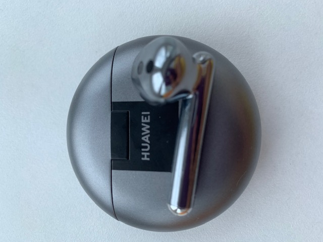 Обзор наушников Huawei FreeBuds 4: комфорт высокого класса Обзор наушников Huawei FreeBuds 4: комфорт высокого класса