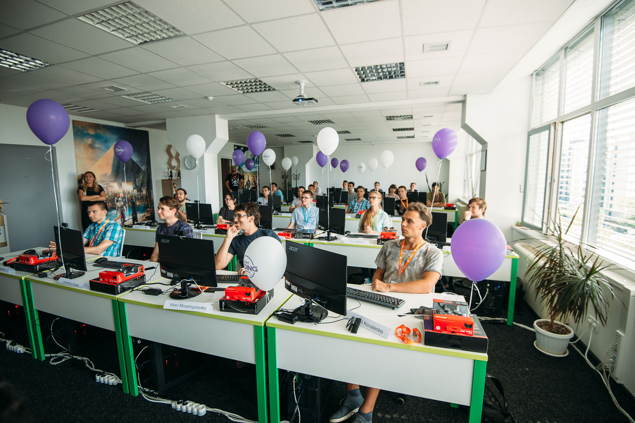 В Киеве начала работу международная программа для студентов Ubisoft Coding Campus В Киеве начала работу международная программа для студентов Ubisoft Coding Campus